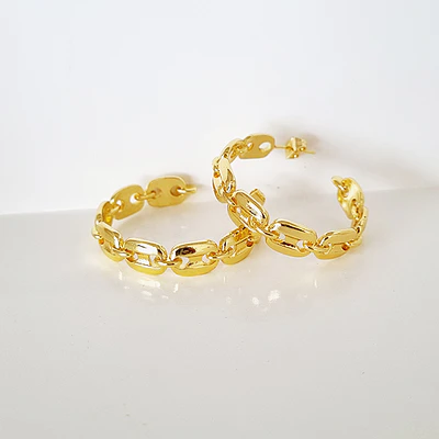 AROS GUCCI
