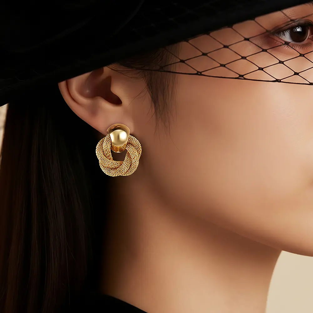 AROS TOPOS TRENZA DORADA