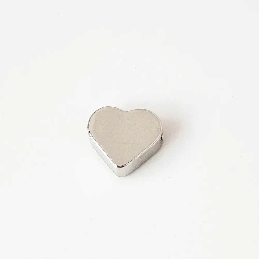 DIJE CORAZON SOLITAIRE PLATEADO