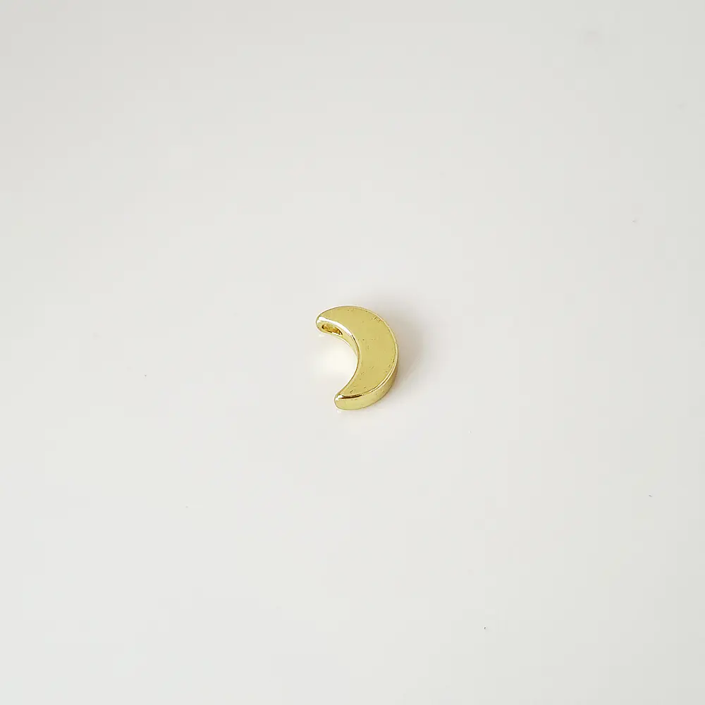 DIJE LUNA SOLITAIRE DORADA