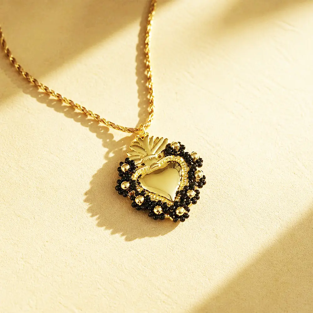CADENA SAGRADO CORAZON MOSTACILLA NEGRA