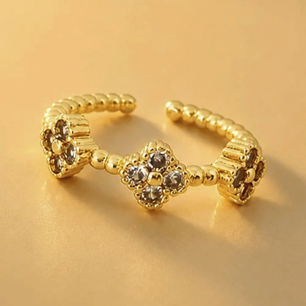 ANILLO TREBOLES BRILLANTE DIVINA