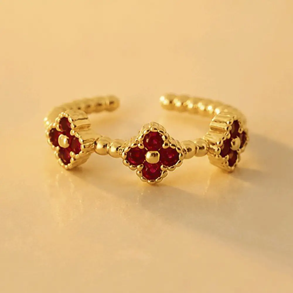 ANILLO TREBOLES ROJOS DIVINA