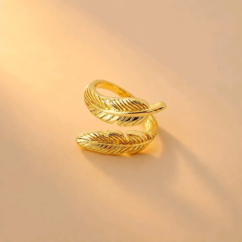 ANILLO HOJA DORADA