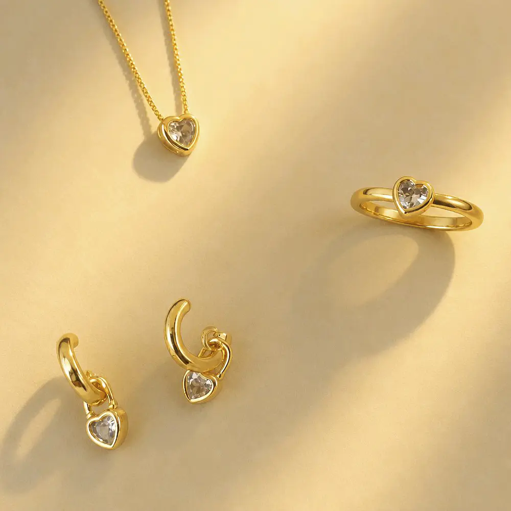 GRATIS LETRA✨SET CADENA, SORTIJA Y MINIAROS CORAZON SOLITAIRE BRILLANTE