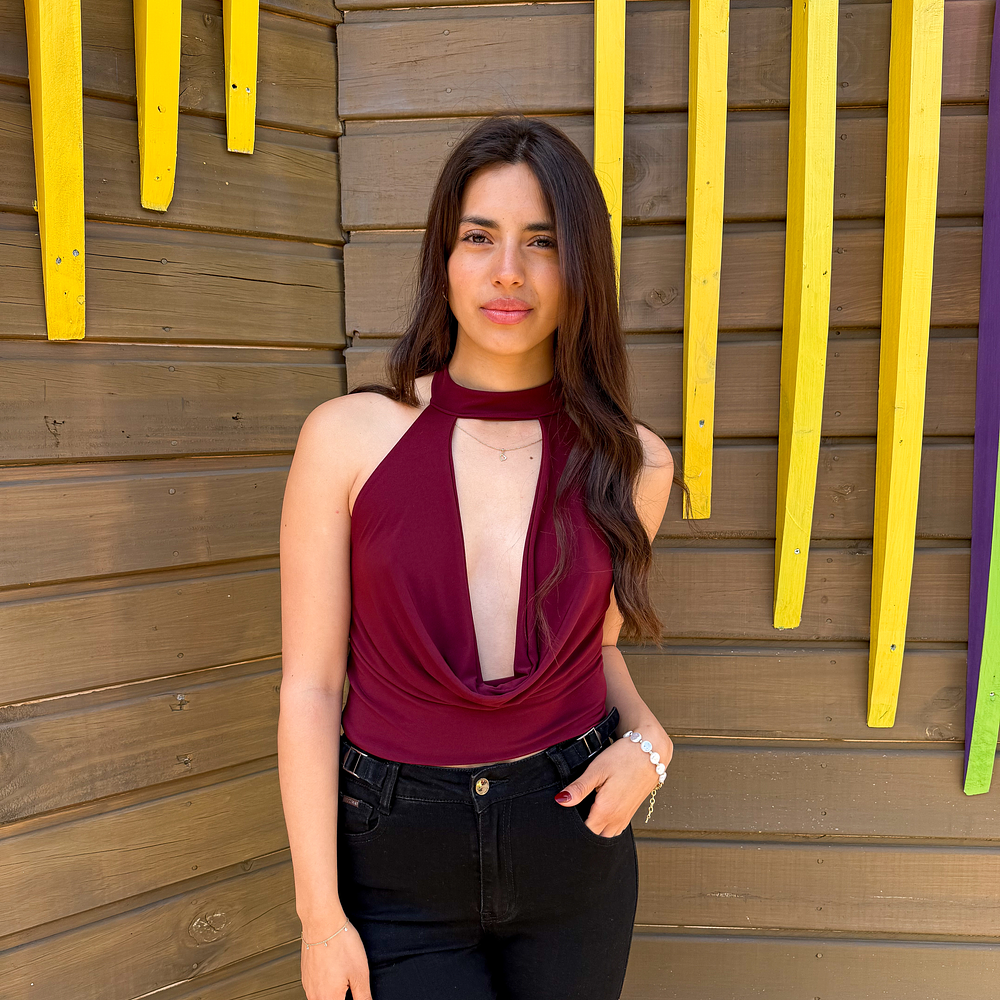 Ariana Top Choker Burdeo
