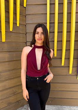 Ariana Top Choker Burdeo