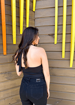 Ariana Top Choker Negro