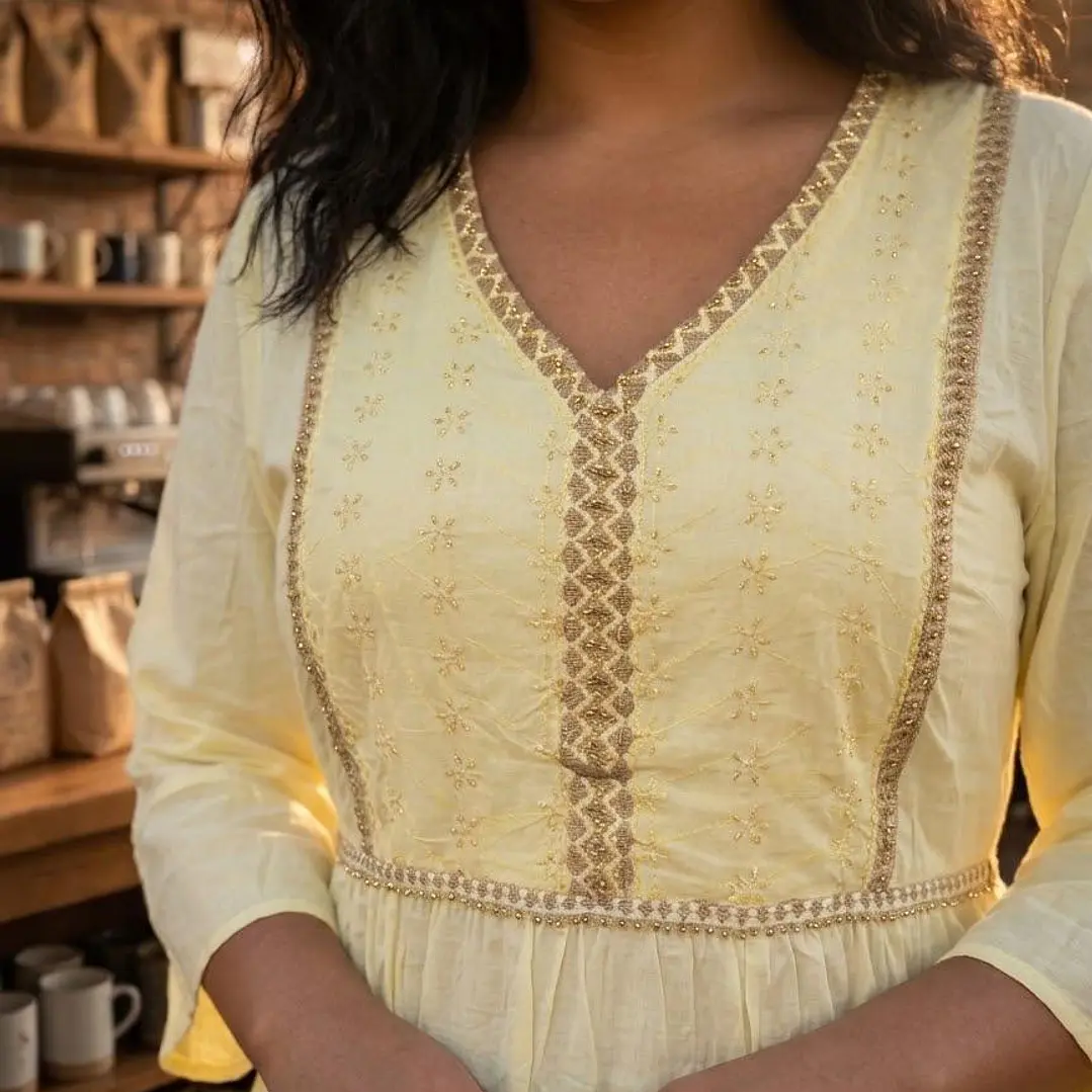 Vestido Midi de Algodón Boho con Bordado de Yute - Verano 2