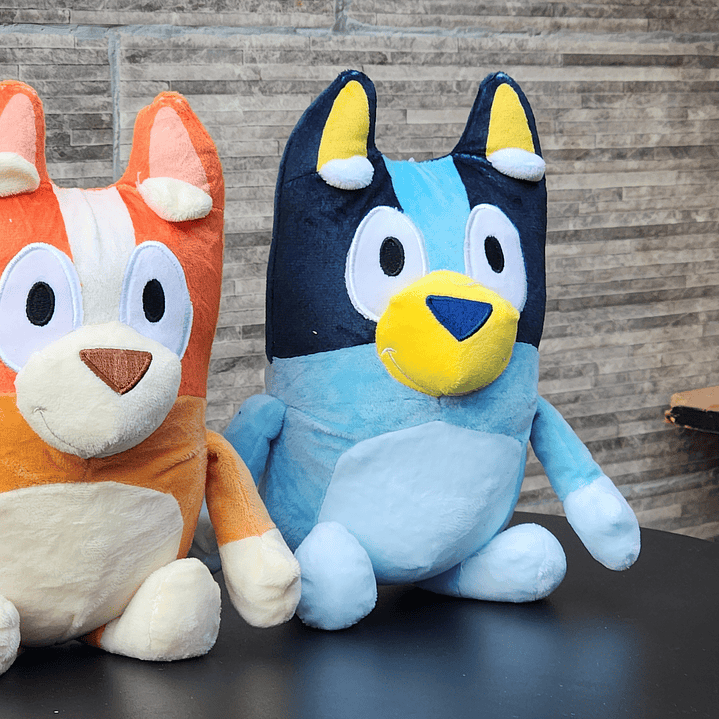 PELUCHE de BLUEY 28cm  2