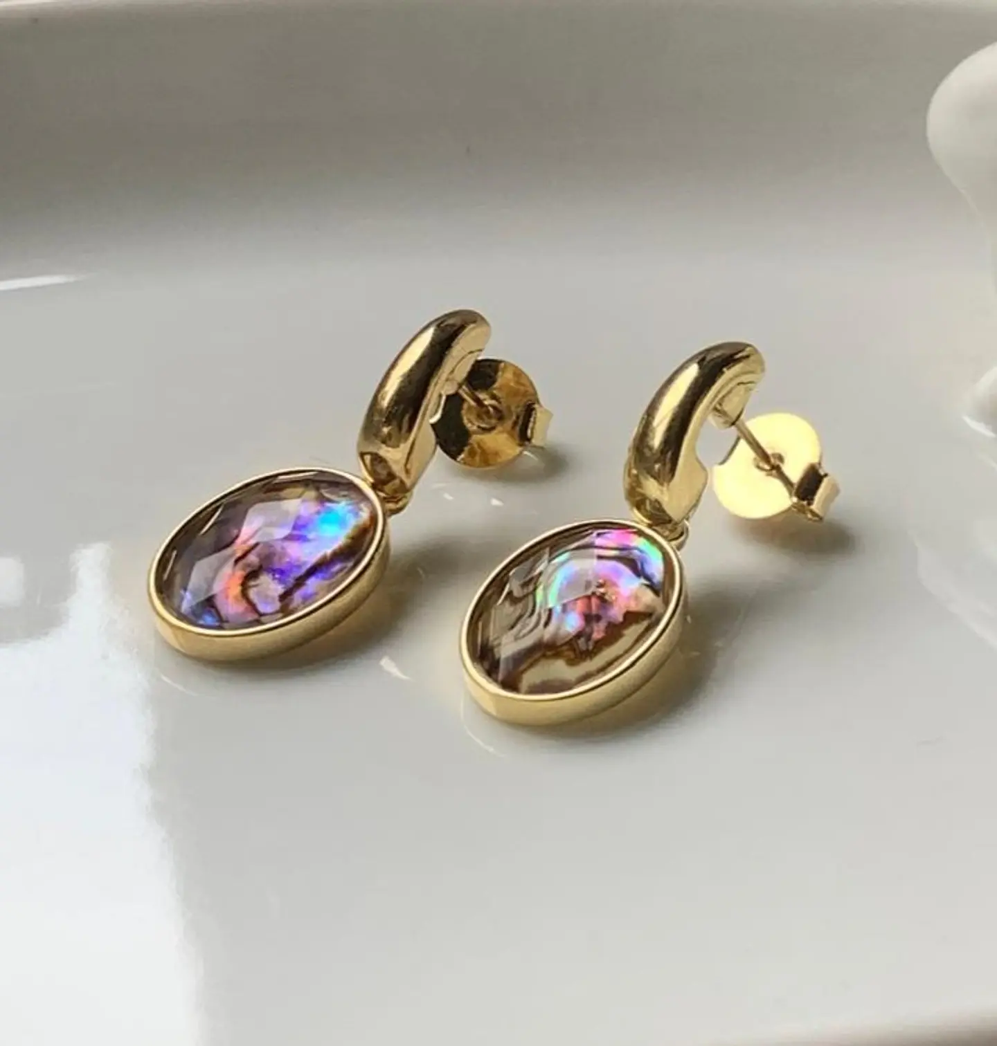 Aros bañado en oro con nácar de Abalón 1