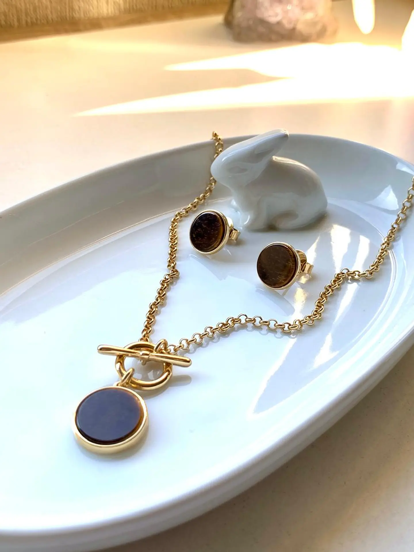 Conjunto baño de oro 18k con Piedra Ojo de Tigre 1