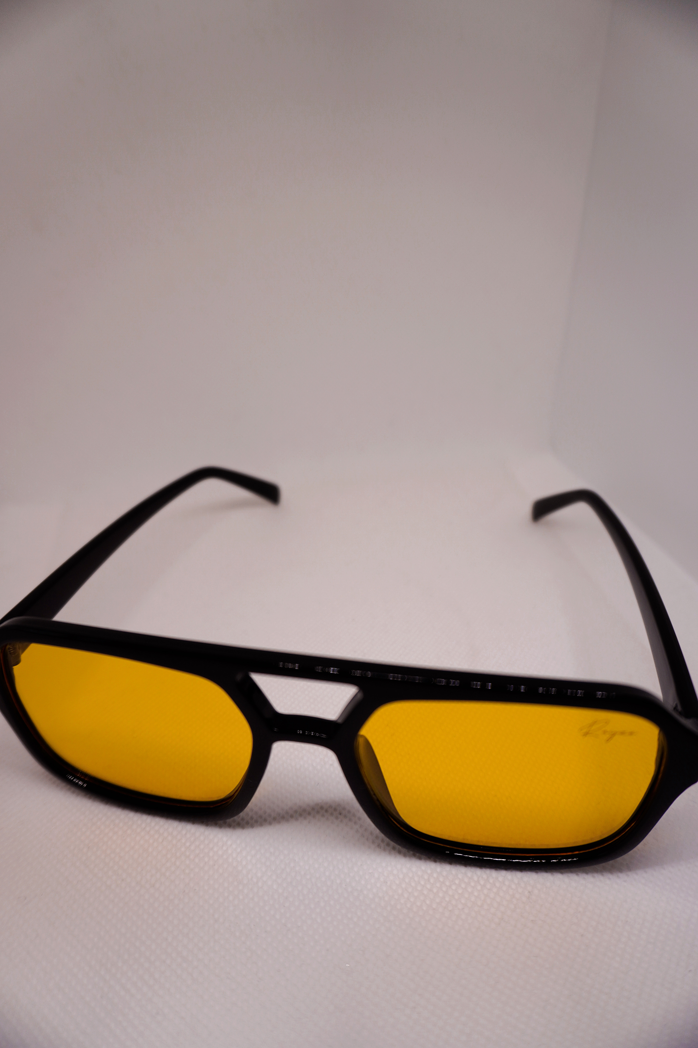 ÓCULOS DE SOL LIV  4