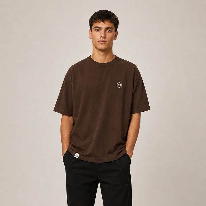 Camiseta básica premium bordado - Oversize 6