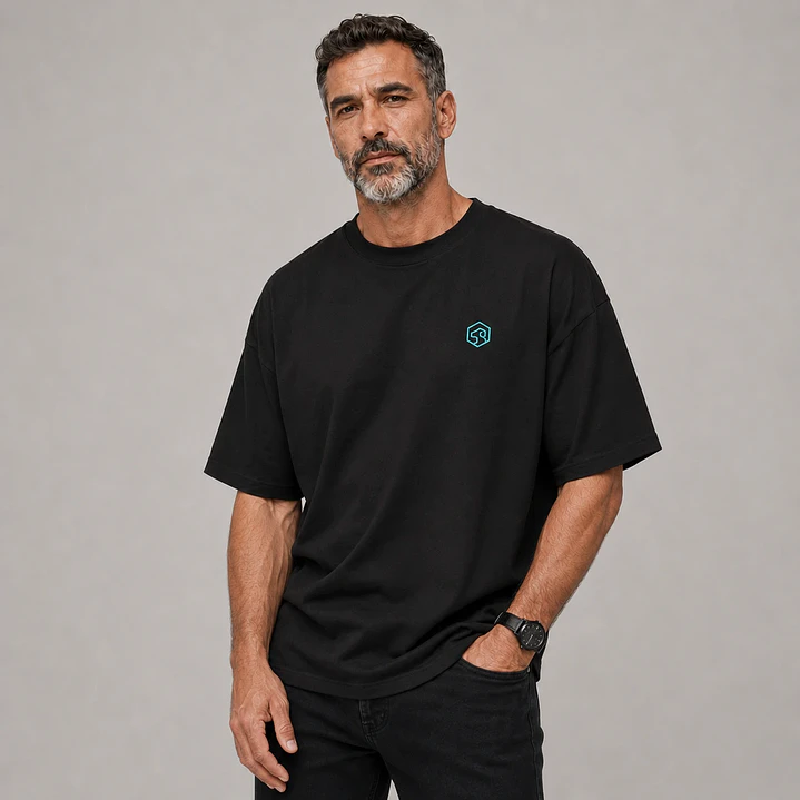 Camiseta básica premium bordado - Oversize 11