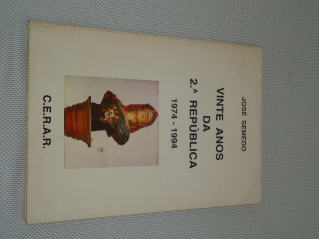 Vinte anos da 2ª República 1974-1994