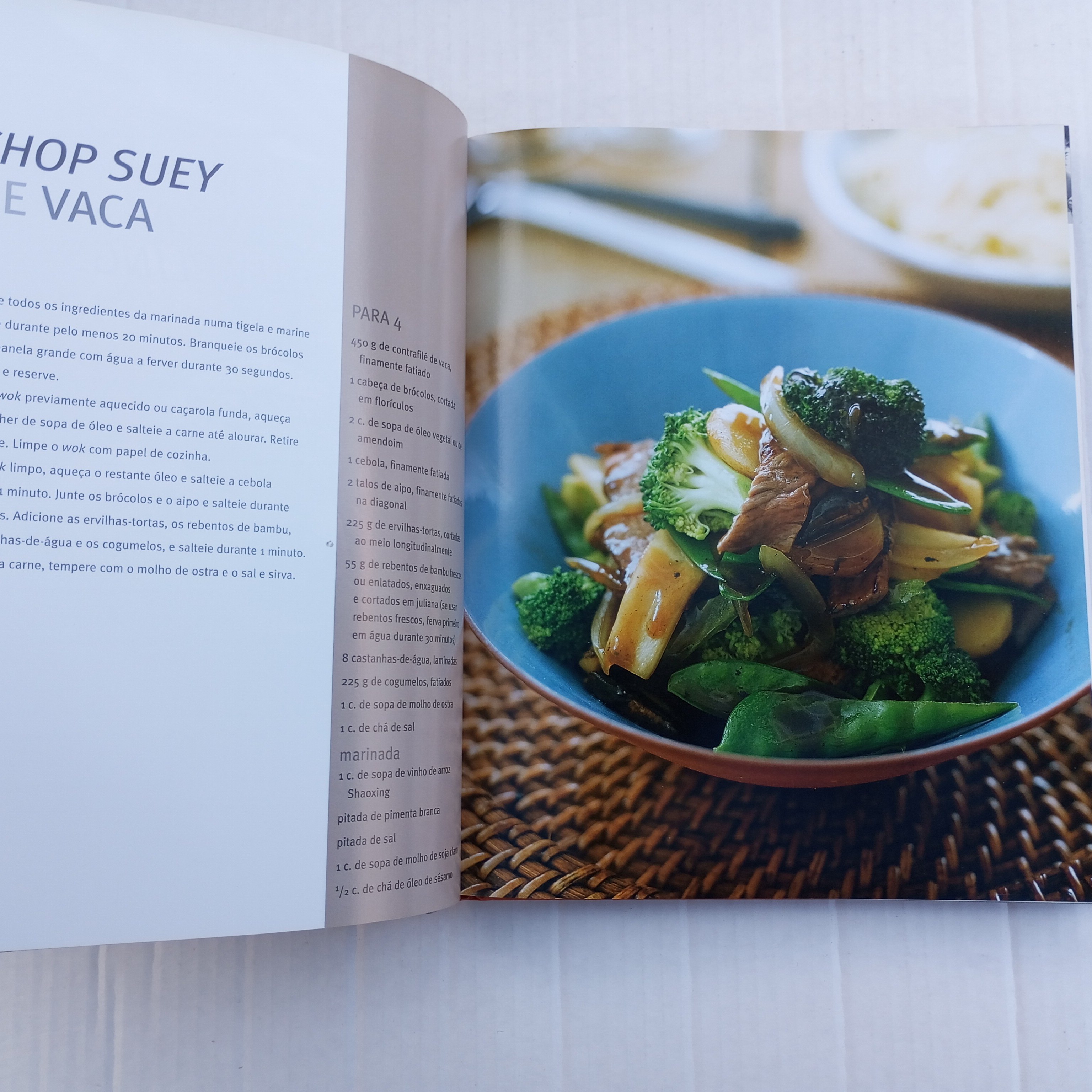 O grande livro de Sopas e de Guisados