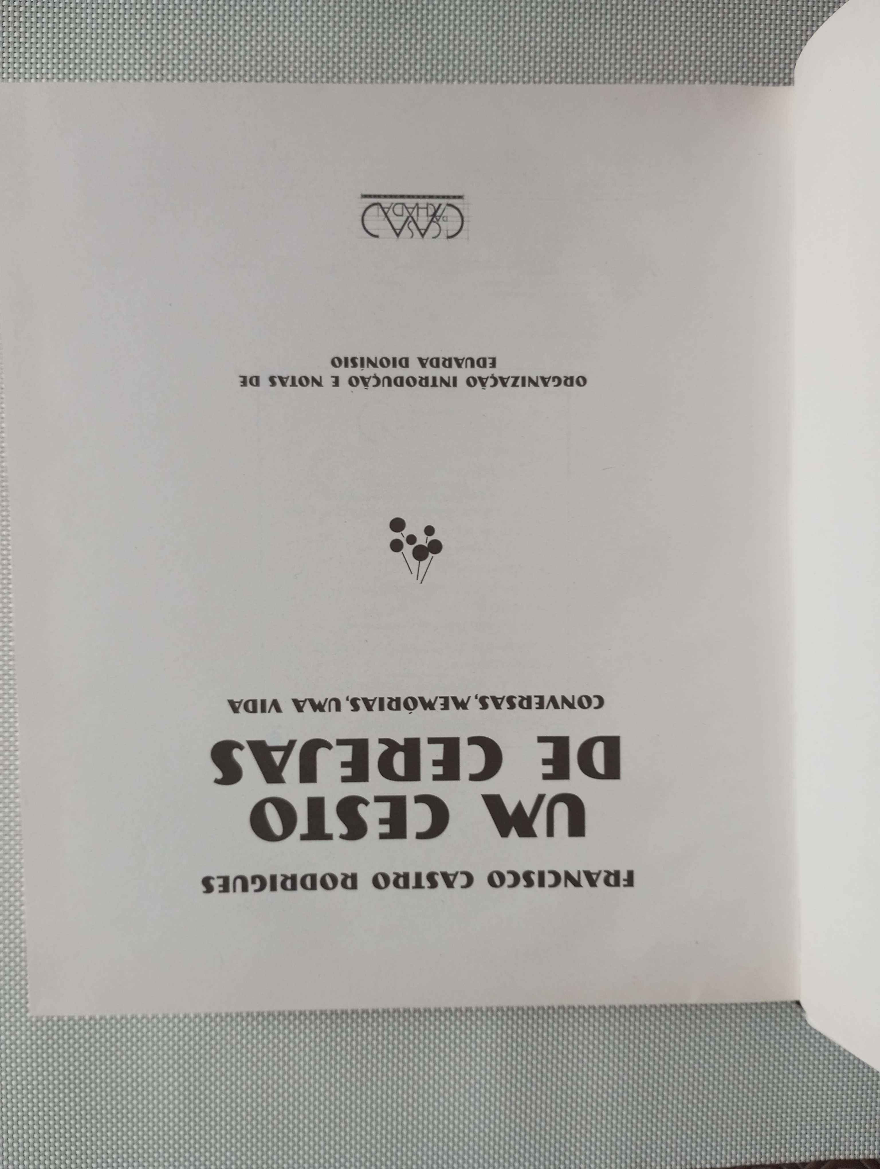 Um cesto de cerejas – Conversas, memórias, uma vida