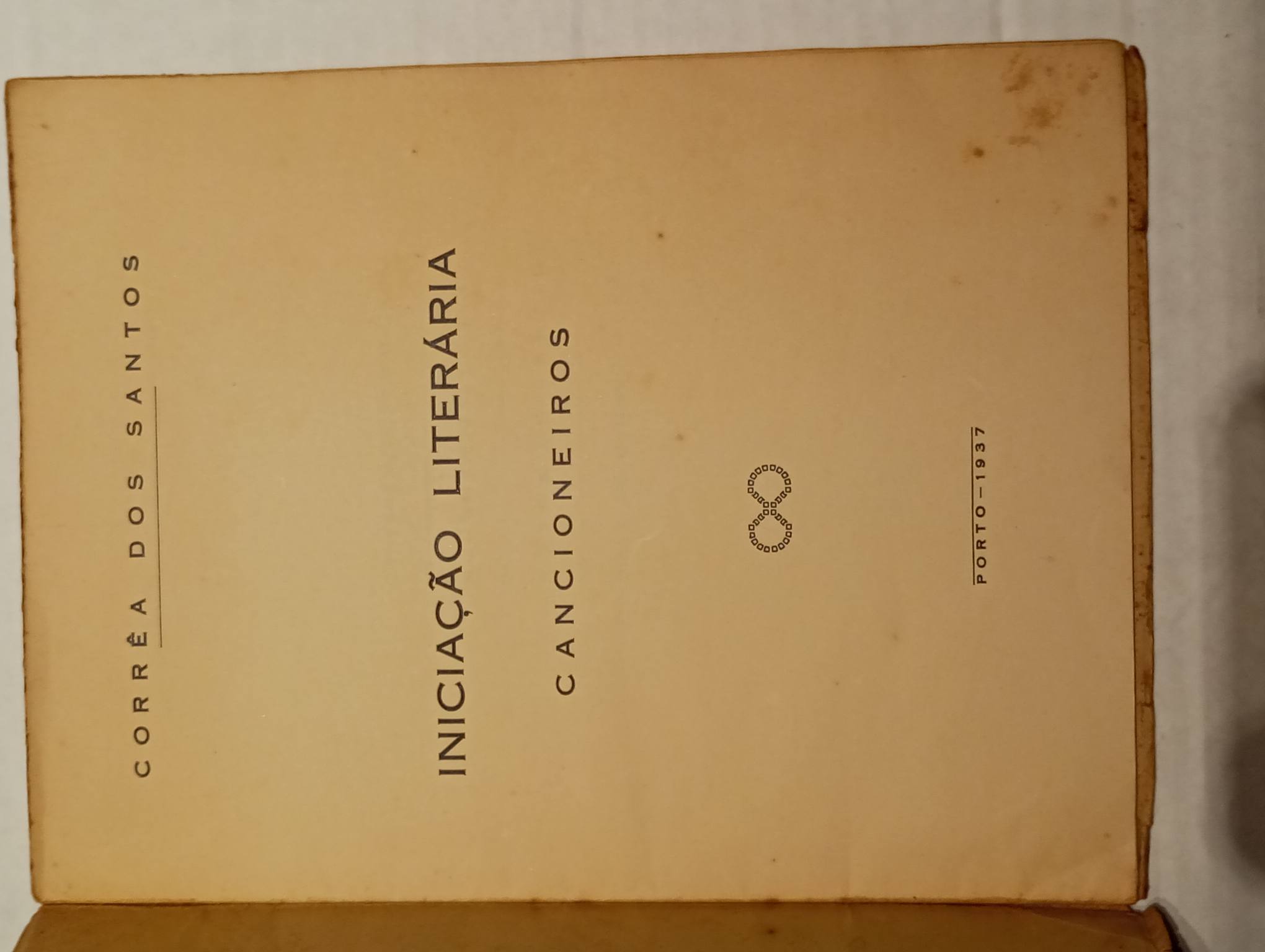 Iniciação literária - Cancioneiros