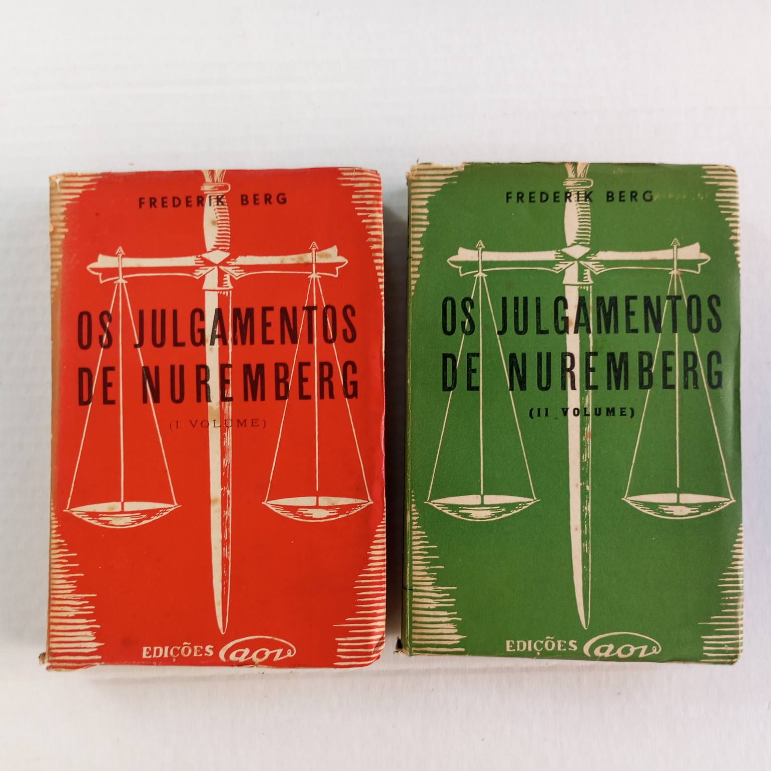 Os julgamentos de Nuremberg (2 Volumes)