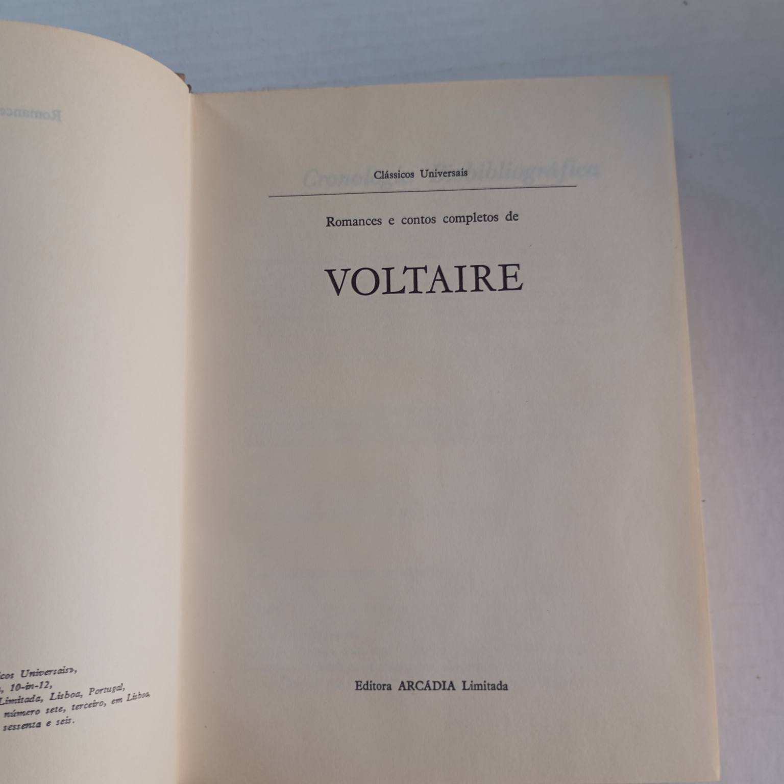 Romances e contos completos de Voltaire