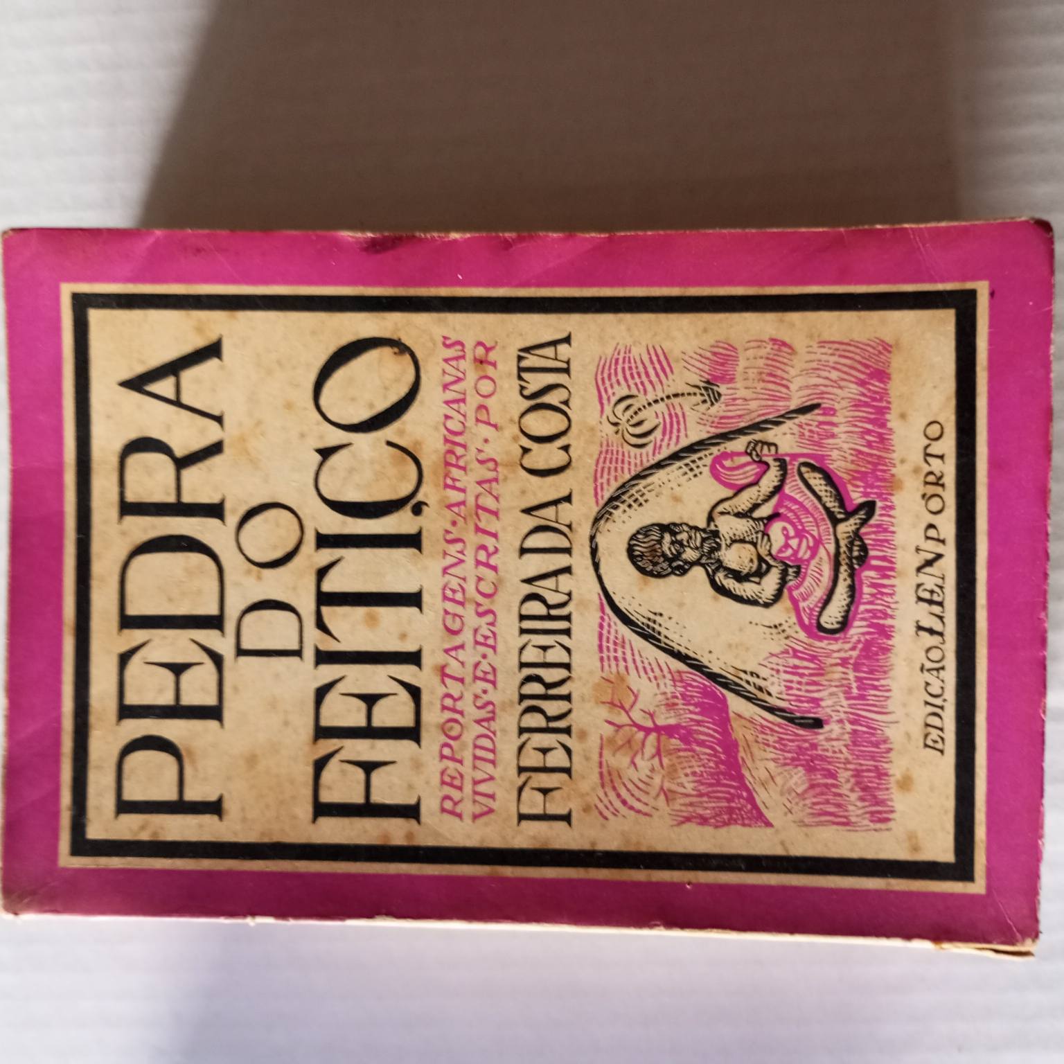 Pedra do Feitiço- Reportagens africanas