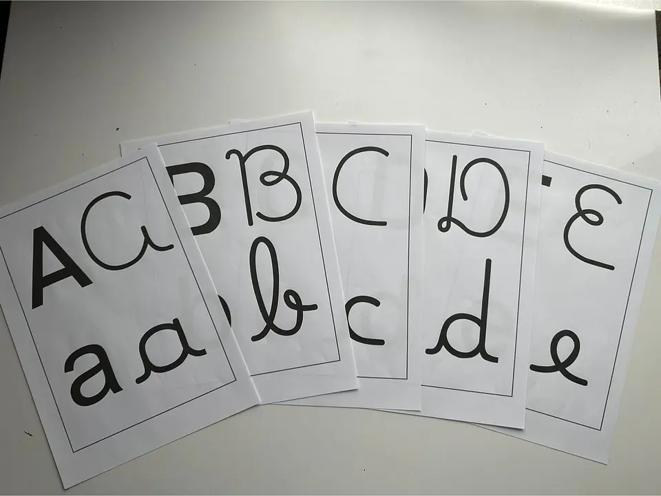 ALFABETO DE PAREDE- DOIS FORMATOS DE LETRA 1
