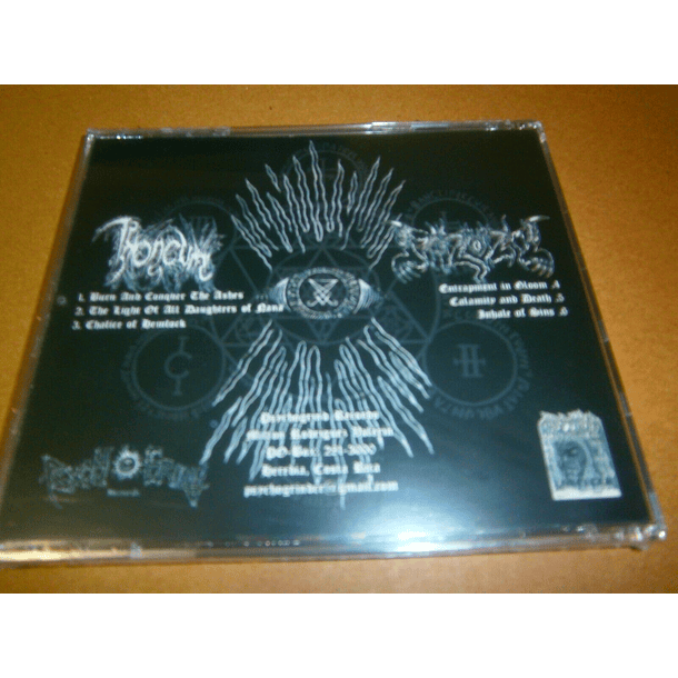 SPLIT CD THRONEUM / PAZUZU In The Crypt of Hakeldamach Feld