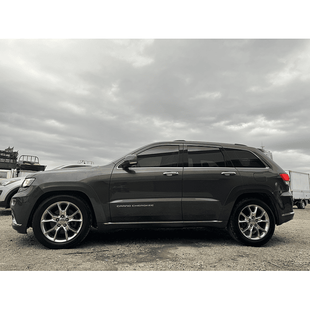 2014 JEEP GRAND CHEROKEE - 4WD, SUNROOF, REAR CAMERA, SMARTKEY 