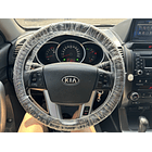 2010 KIA SORENTO - 7 SEATS, WHEEL  18