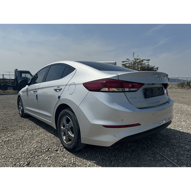 2018 Hyundai Avante AD / DIESEL / AUTOMATICA / SMARTKEY 3