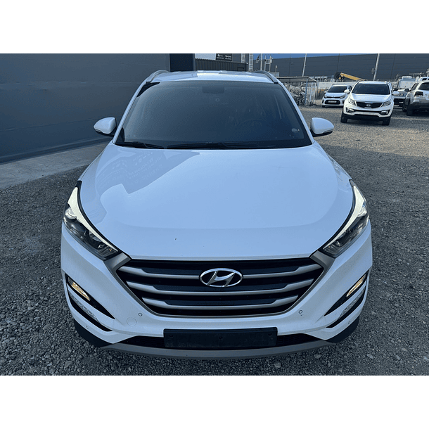 2018 Hyundai All New Tucson 2.0*4WD-*CAM*SKEY*P.TRUNK 9