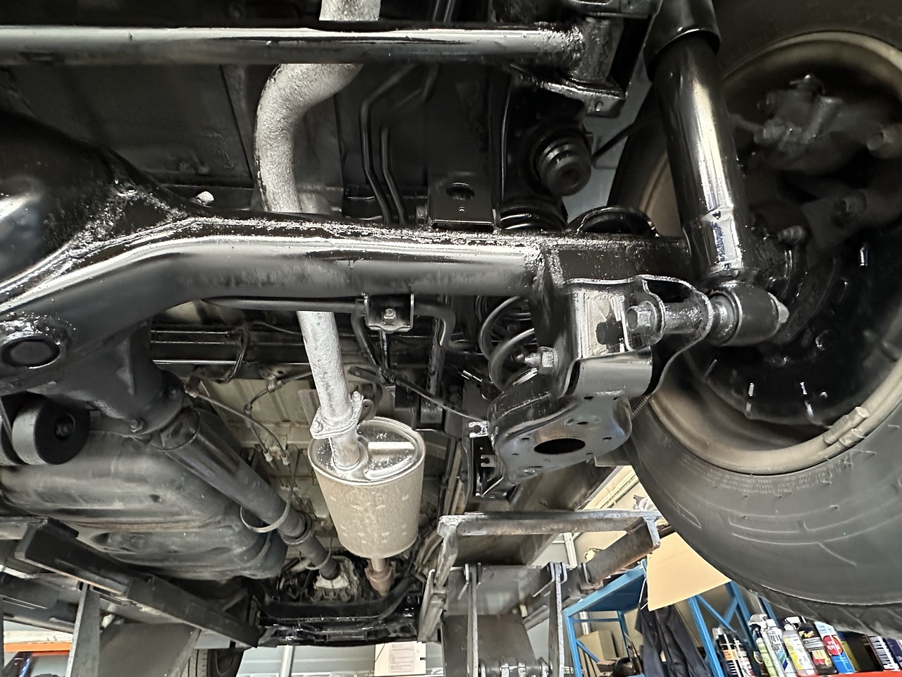 2010 Hyundai Grand Starex 12 SEATS**A/T**FULL CHROME 20