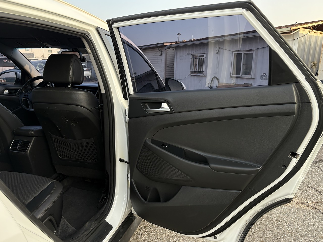 2018 Hyundai All New Tucson 2.0/2WD/S*KEY/R*CAM/CRUISE 33