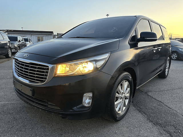 2017 Kia All New Carnival 11SEAT/R.CAM/NAV/S*KEY