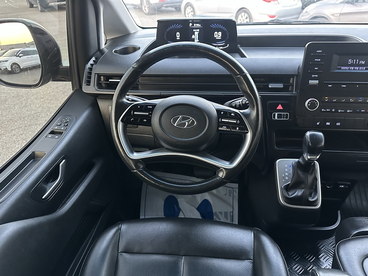 2022 Hyundai Staria 2.2 9SEAT/S*KEY/AT 27