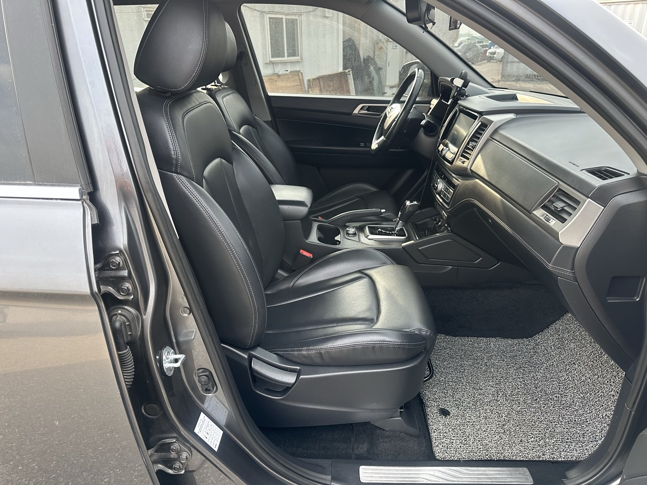 2019 KGM (Ssangyong) Rexton Sports 4WD/S*KEY/R*CAM/NAVI/DIESEL 25