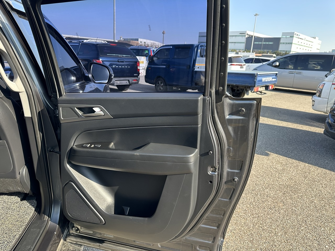 2018 KGM (Ssangyong) Rexton Sports 4WD/S*KEY/NAVI/R*CAM 16