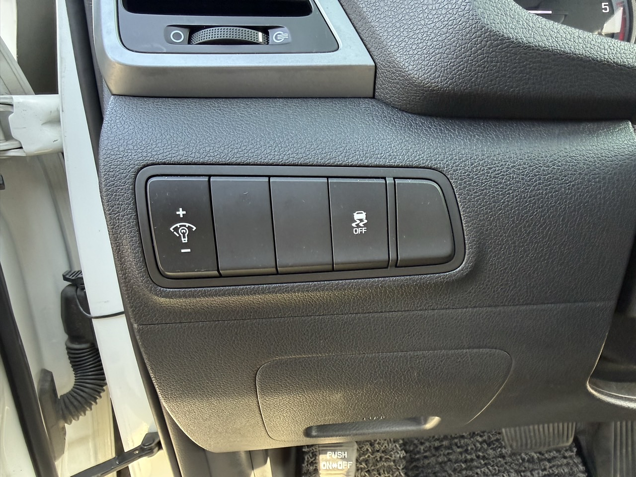 2017 Hyundai All New Tucson 2WD/S*KEY/R*CAM/DIESEL/OG.KM 9