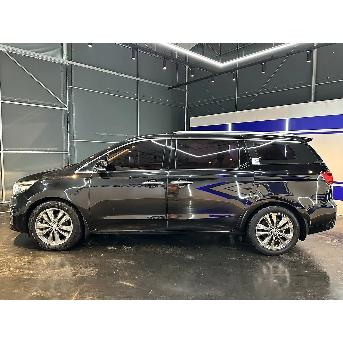 KIA ALL NEW CARNIVAL 2017 / SMART KEY / R CAMARA / SUNROOF 7