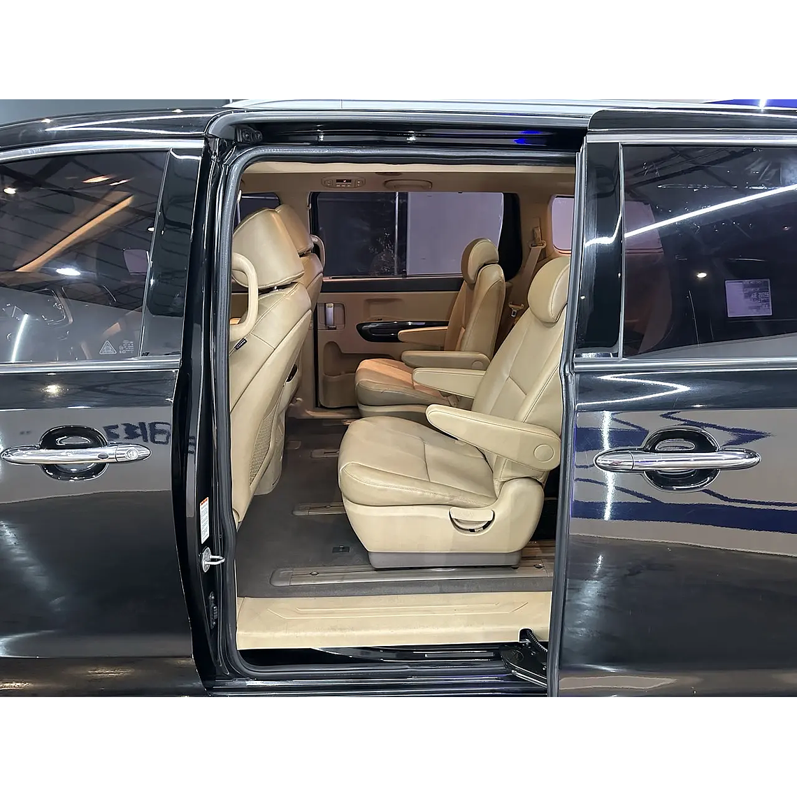 KIA ALL NEW CARNIVAL 2017 / SMART KEY / R CAMARA / SUNROOF 16