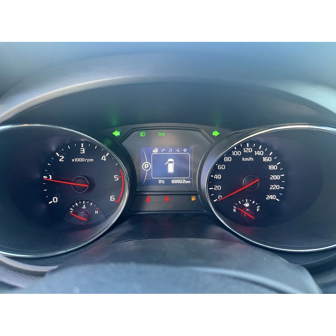 KIA ALL NEW CARNIVAL 2017 DOUBLE SUNROOF / PANTALLA / DIESEL / 9 PASAJEROS 9