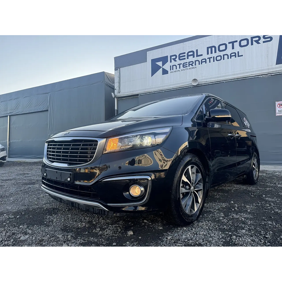 KIA ALL NEW CARNIVAL 2017 DOUBLE SUNROOF / PANTALLA / DIESEL / 9 PASAJEROS 1