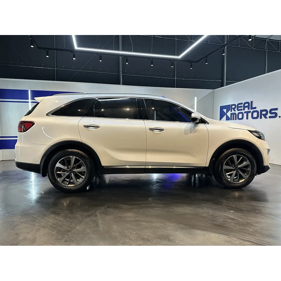 KIA SORENTO 2019 / CAMARA R / 7 PASAJEROS / 2.2 CC / 2WD / DIESEL 3