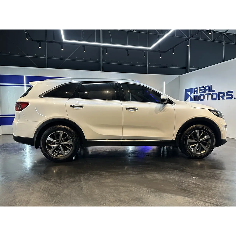 KIA SORENTO 2019 / CAMARA R / 7 PASAJEROS / 2.2 CC / 2WD / DIESEL 3