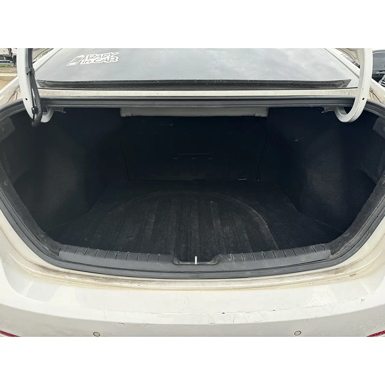 HYUNDAI AVANTE AD 2016 DIESEL 1,6VGT FULL EQUIPO 6