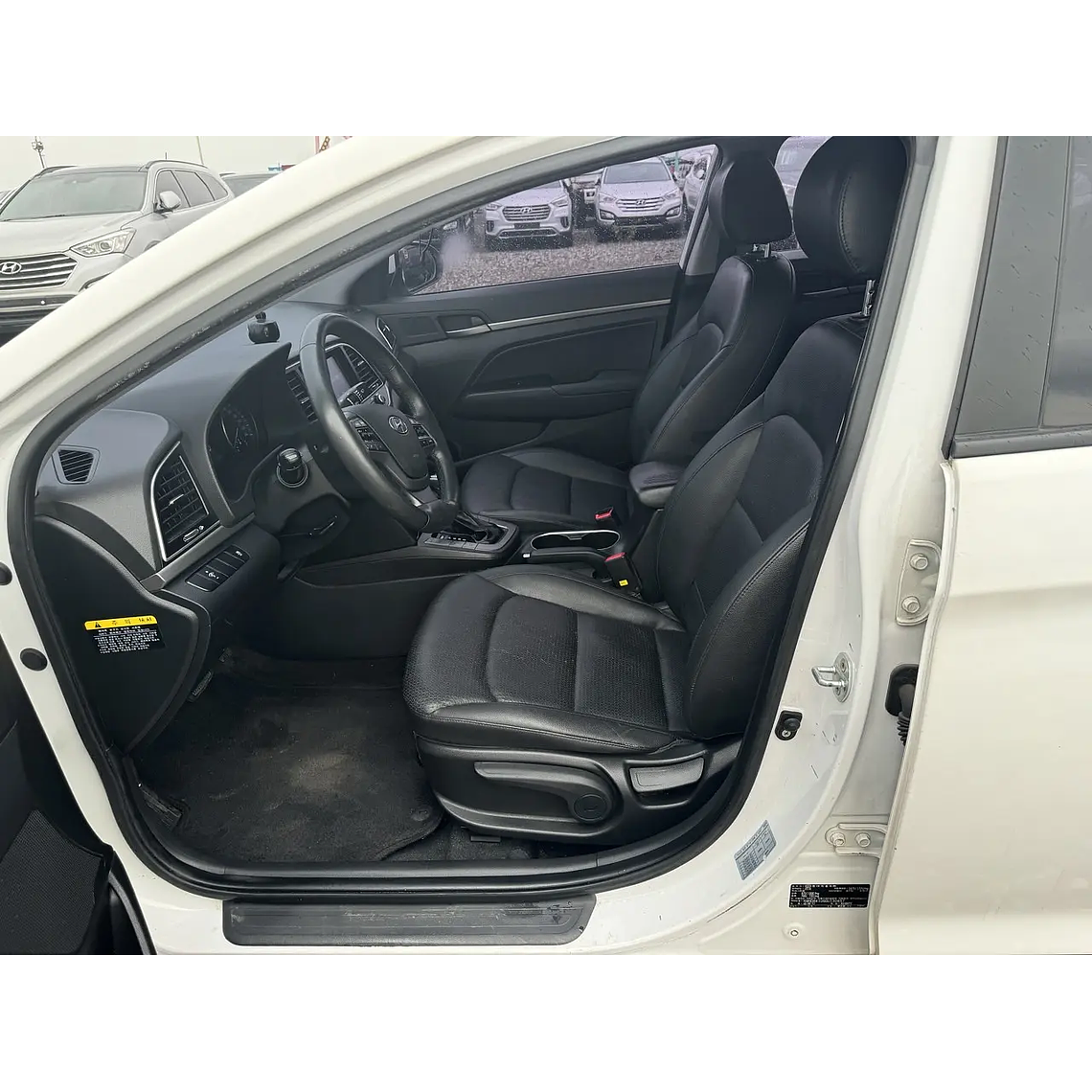 HYUNDAI AVANTE AD 2016 DIESEL 1,6VGT FULL EQUIPO 9