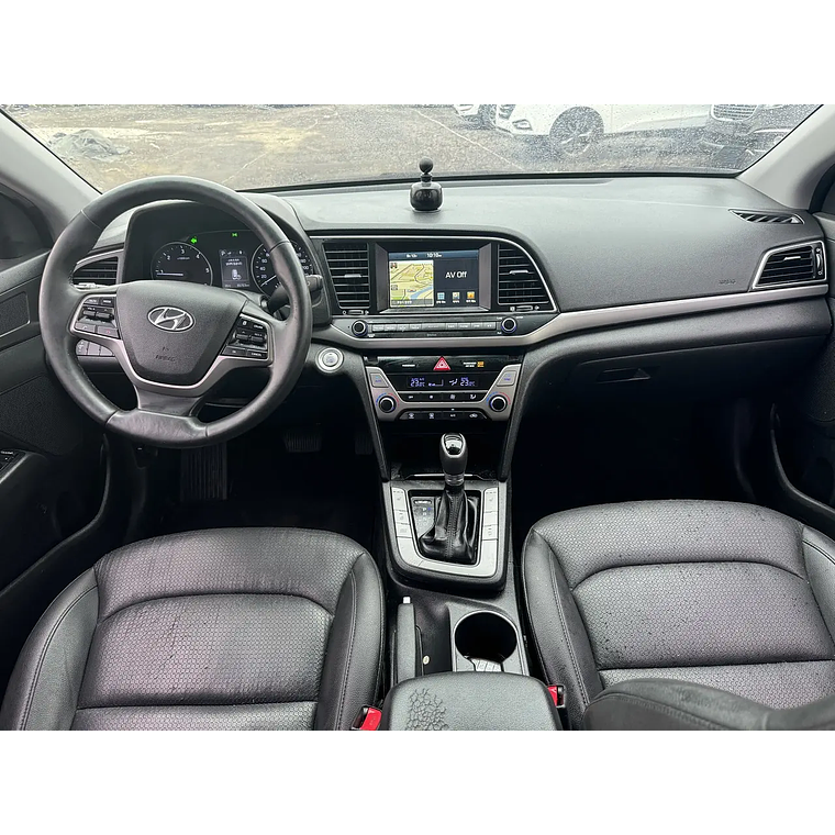 HYUNDAI AVANTE AD 2016 DIESEL 1,6VGT FULL EQUIPO 7