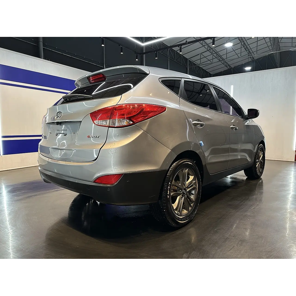 TUCSON 2014 / 4X2 / PANTALLA / AUTOMATICA / PANTALLA / DIESEL 5