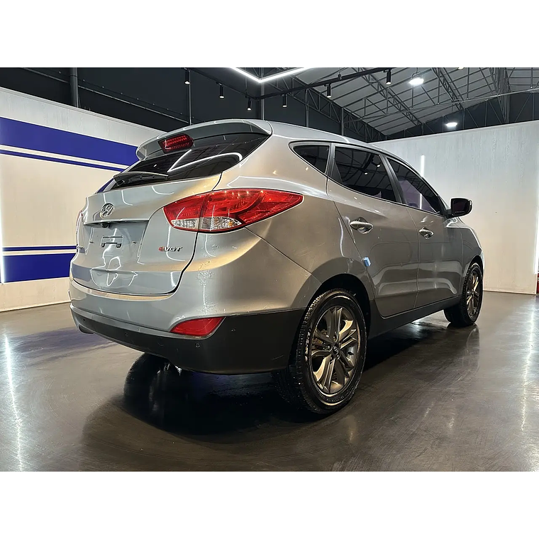 TUCSON 2014 / 4X2 / PANTALLA / AUTOMATICA / PANTALLA / DIESEL 5